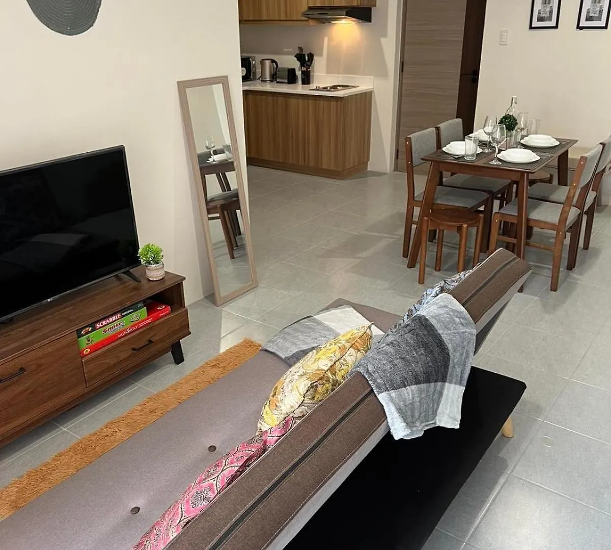 アンヘレス Casa Carlitoアパートホテル 0*,